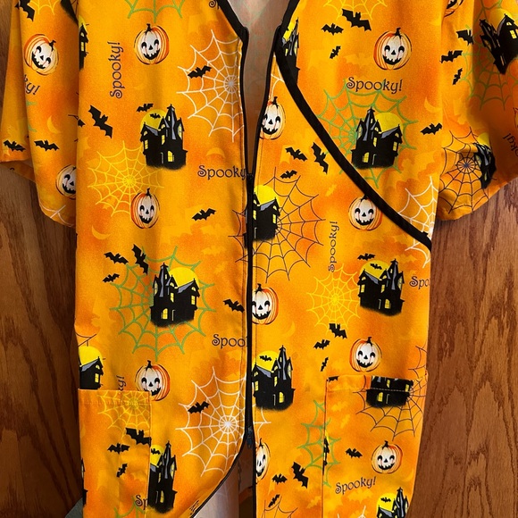 Halloween Scrubs Top - Picture 2 of 5